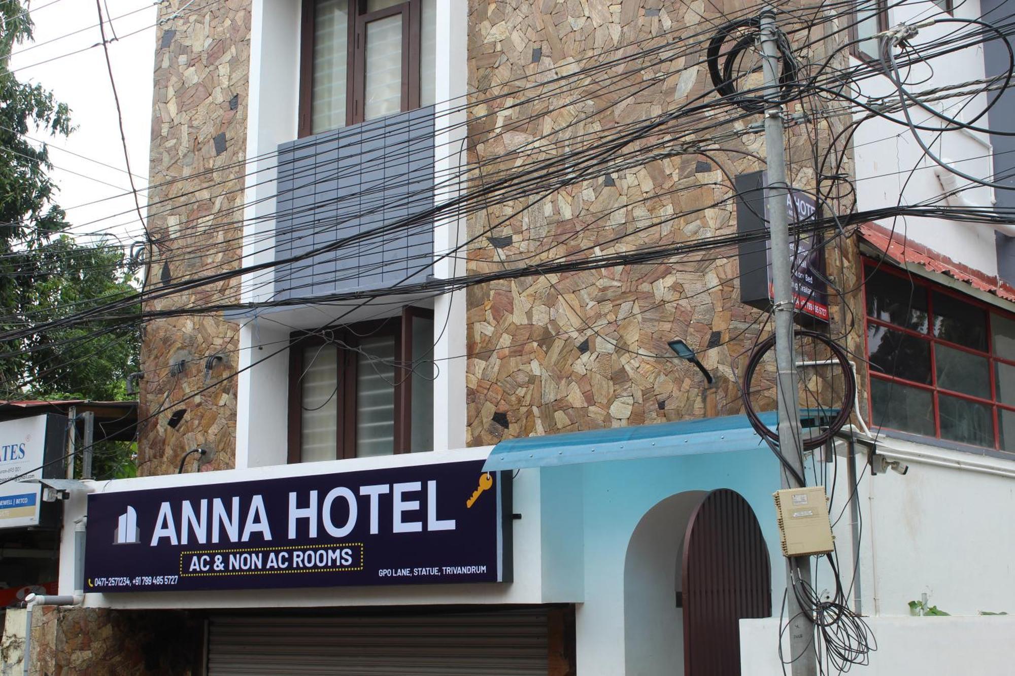 Anna Hotel Thiruvananthapuram Zewnętrze zdjęcie