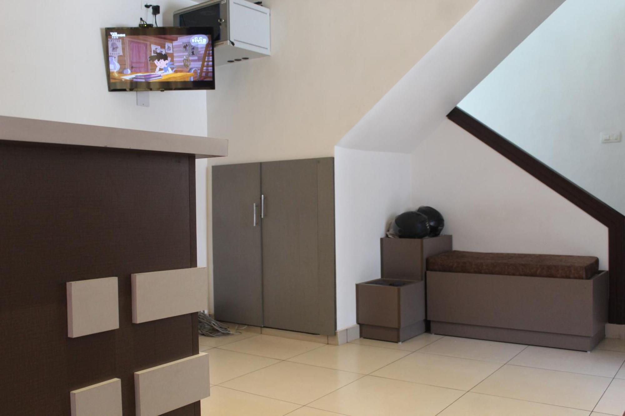 Anna Hotel Thiruvananthapuram Zewnętrze zdjęcie